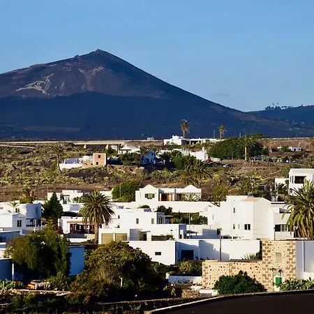 Casa Lava Holiday home *