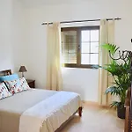 Casa Lava Дом отдыха Яйса